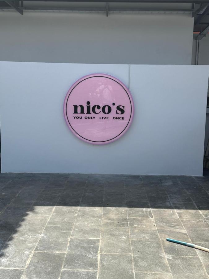 Nico'S Hotel And Skybar Siem Reap Exterior photo