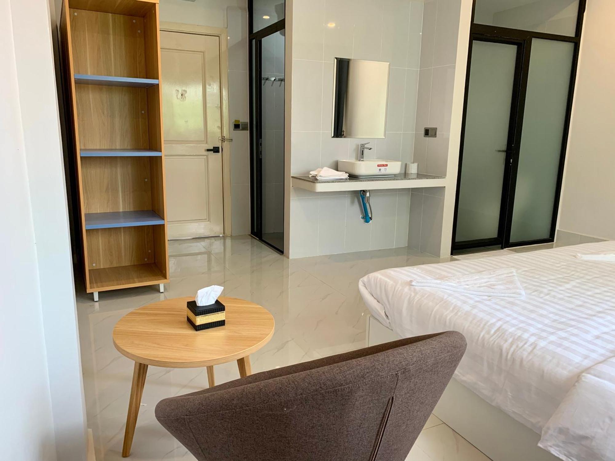 Nico'S Hotel And Skybar Siem Reap Exterior photo